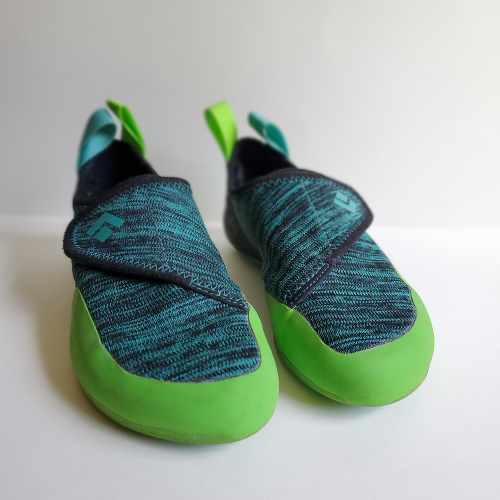 Kids Black Diamond Momentum Climbing Shoes Size 3